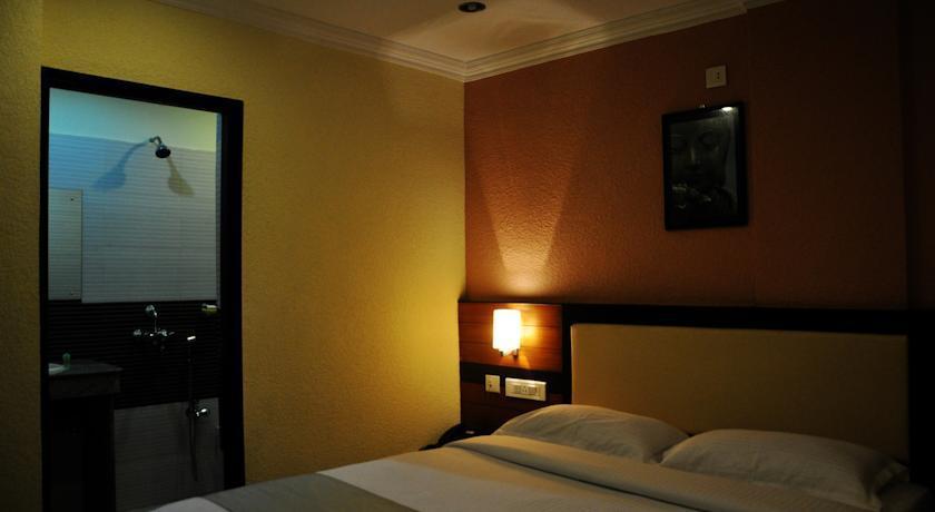 Hotel Moments Kalkutta Exterior foto